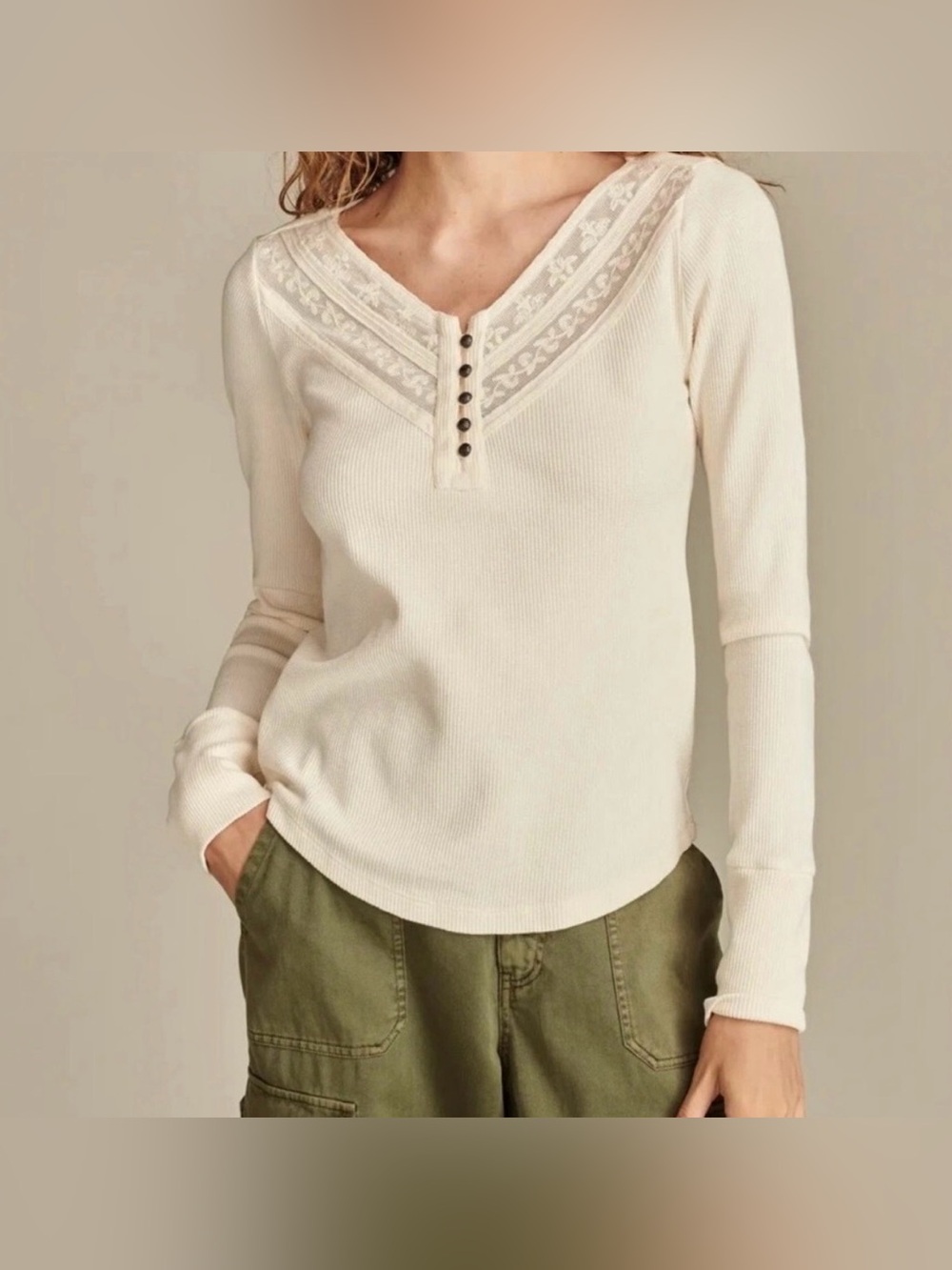 Lucky Brand Women’s Cream Thermal Lace Yoke Henley Top Size Medium NWT Boho